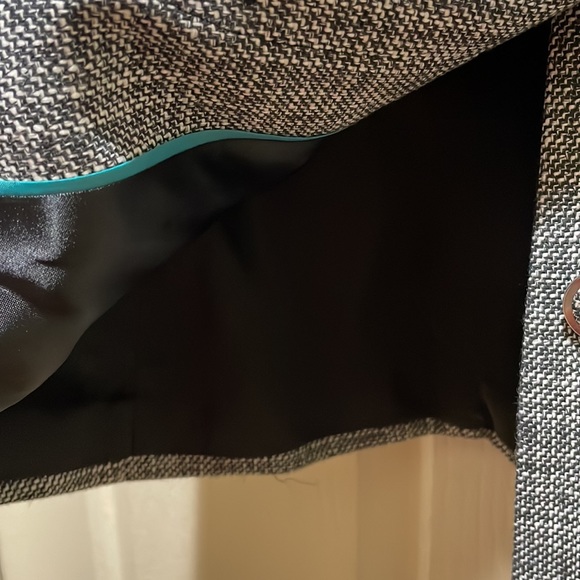 RW&Co. Navy weave blend vest ( sz l) - Picture 8 of 12